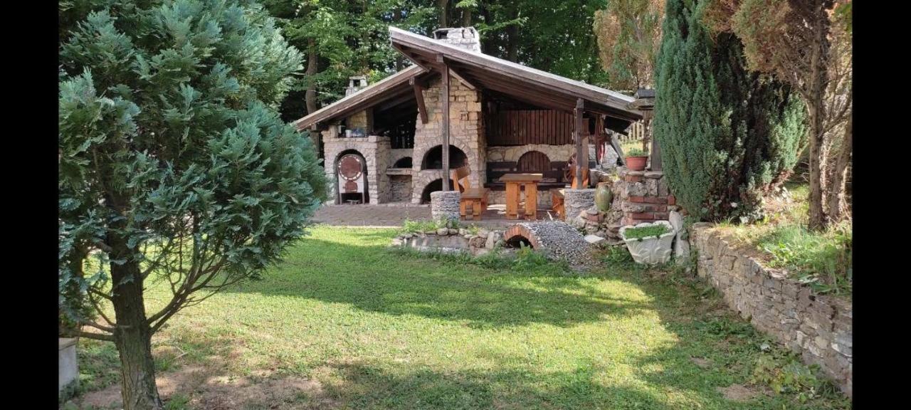 Villa Ema SJJ Buitenkant foto
