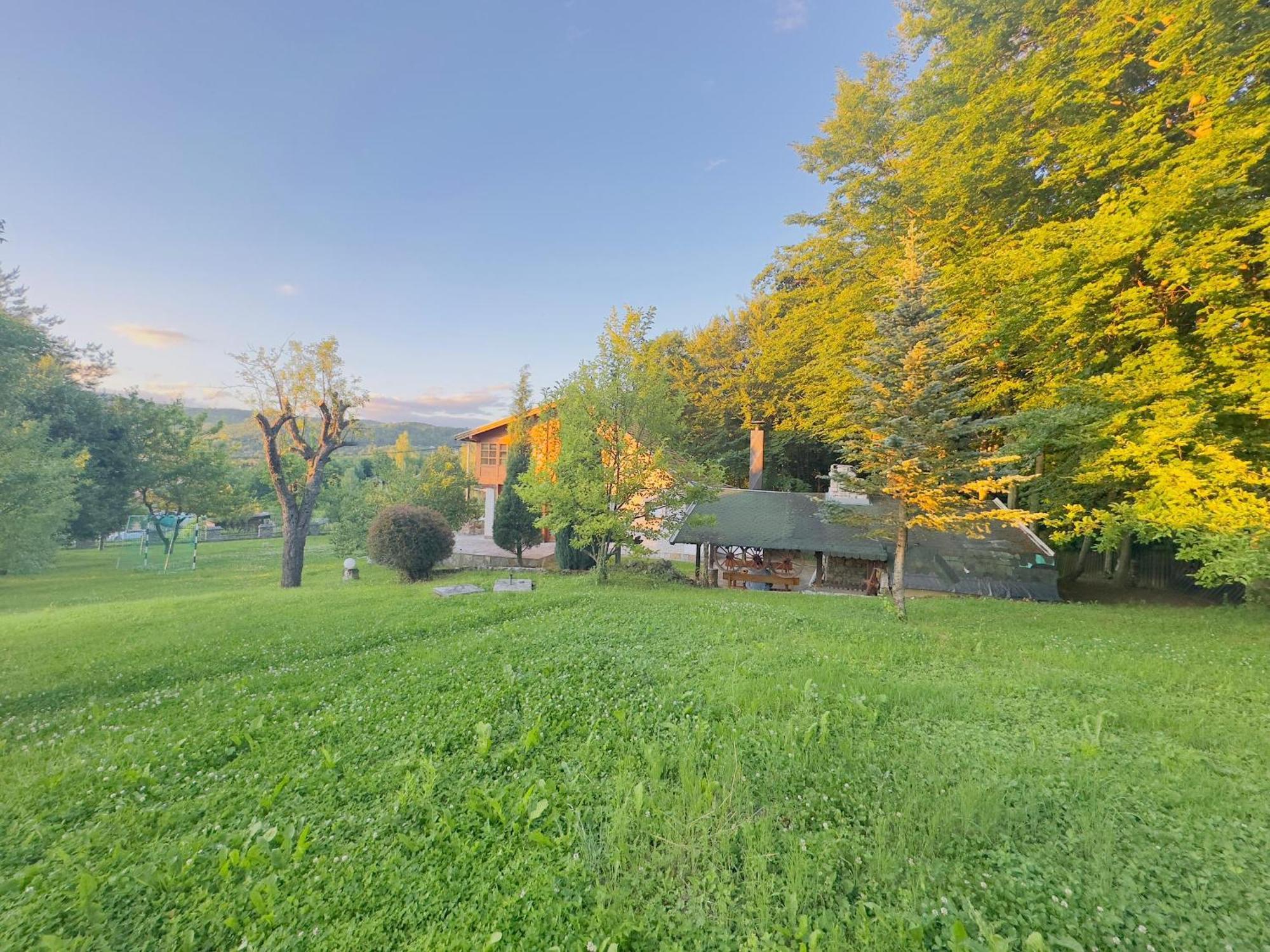 Villa Ema SJJ Buitenkant foto