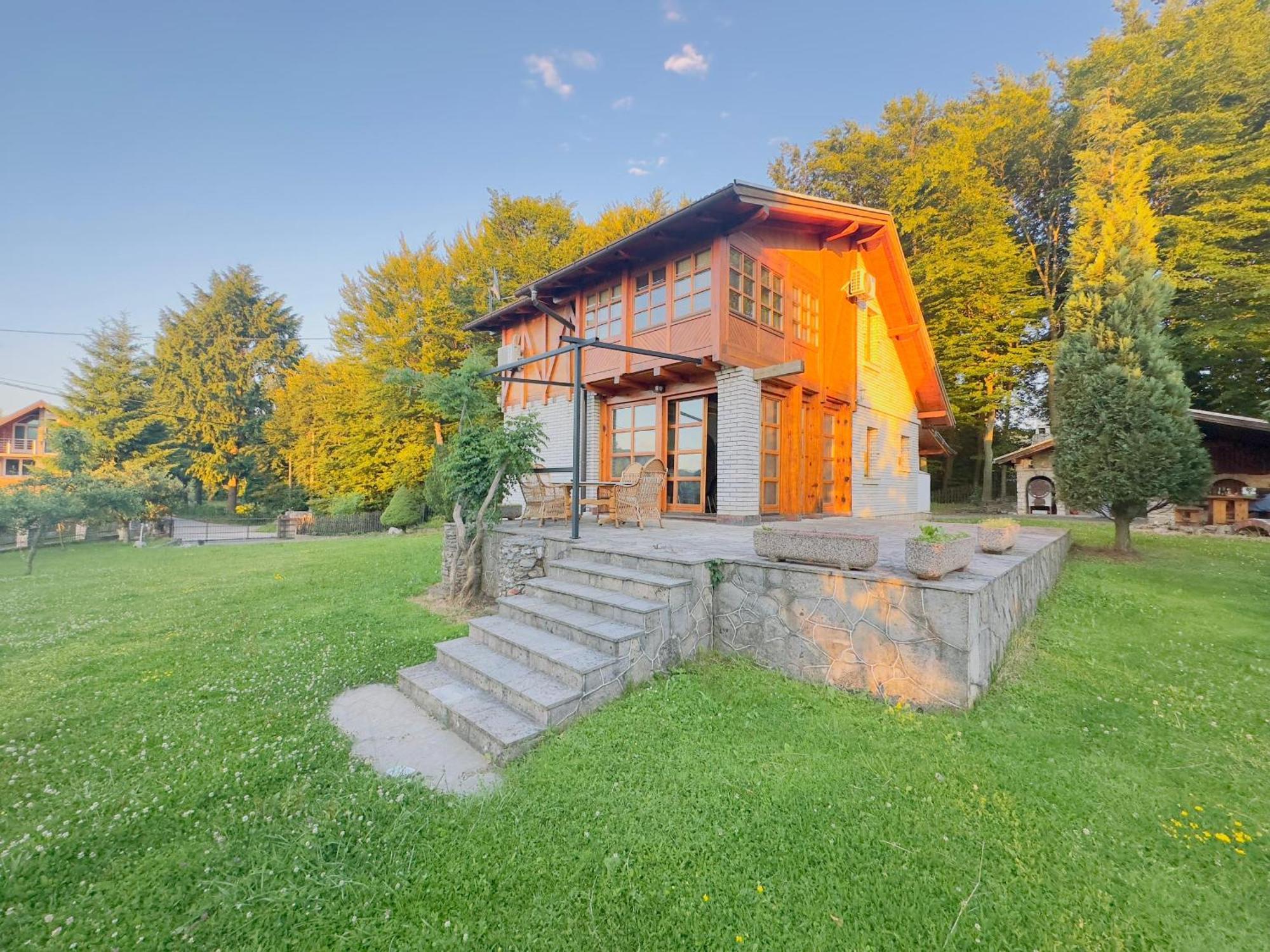 Villa Ema SJJ Buitenkant foto