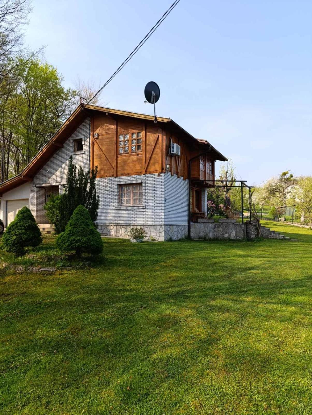 Villa Ema SJJ Buitenkant foto