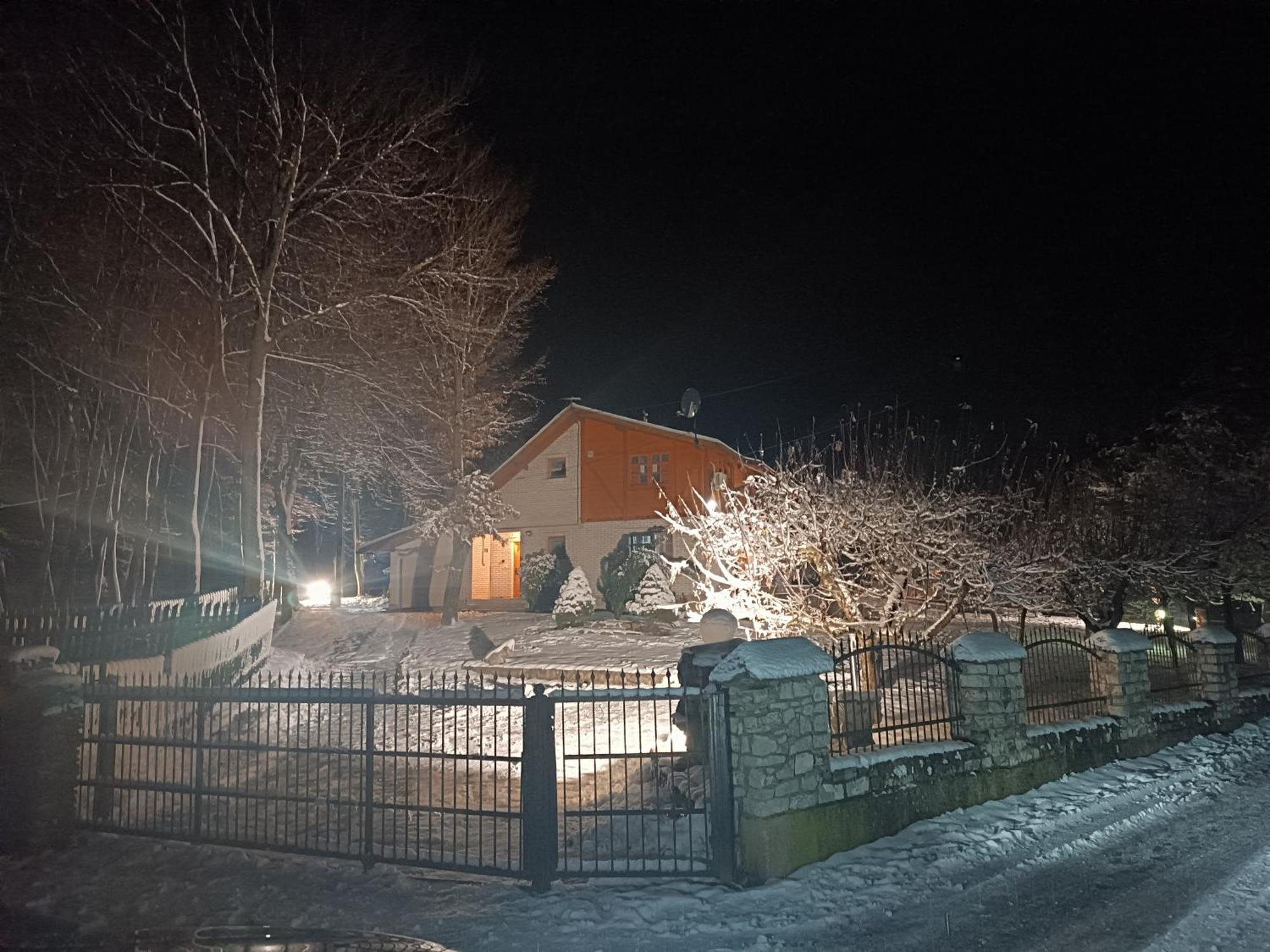 Villa Ema SJJ Buitenkant foto